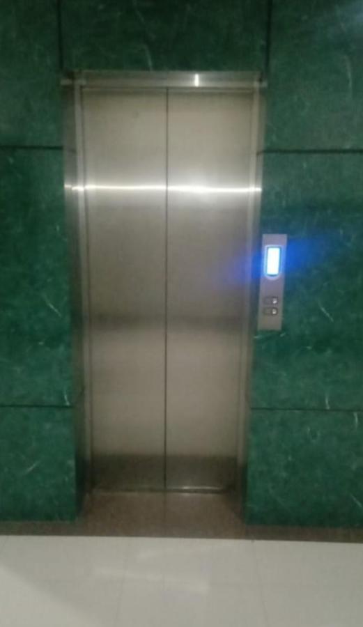 Hak Mall Suites And Apartments Ραβαλπίντι Εξωτερικό φωτογραφία