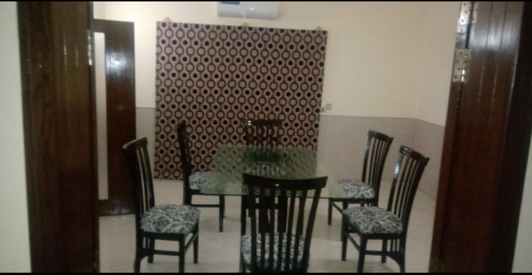 Hak Mall Suites And Apartments Ραβαλπίντι Εξωτερικό φωτογραφία